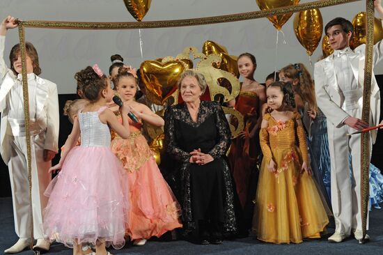 Rimma Markova celebrates her birthday