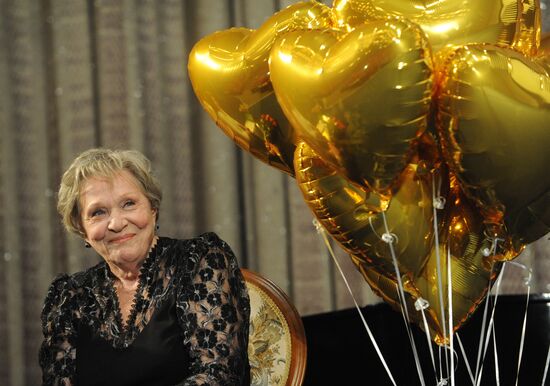 Rimma Markova celebrates her birthday