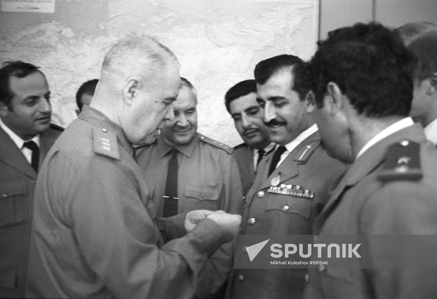 Brigadier-general Mustafa Sharba visits the USSR