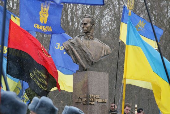 Ukraine observes Roman Shukhevich death anniversary
