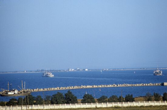The Crimea -- Caucasus ferry line