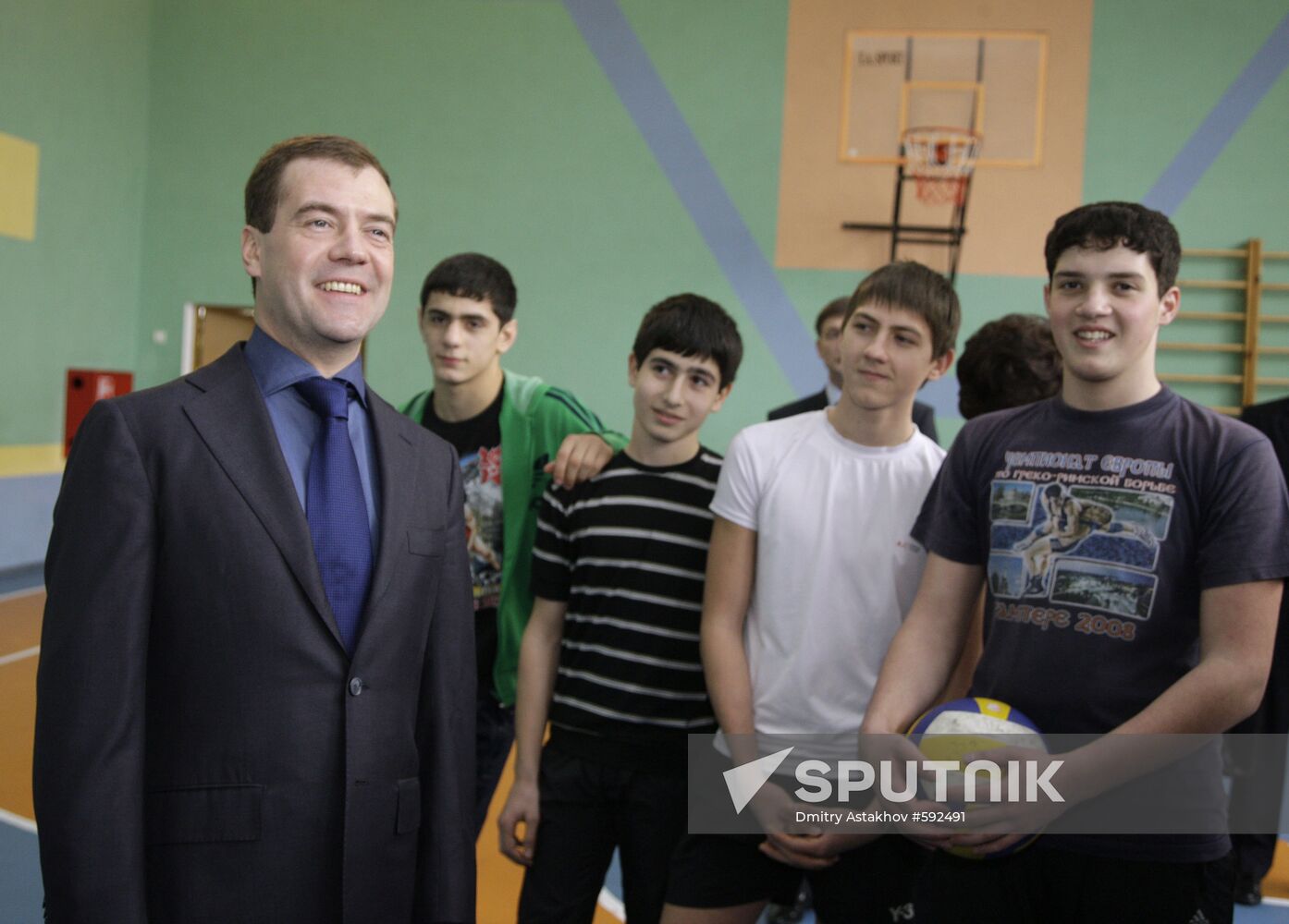 Dmitry Medvedev visits Sochi secondary school