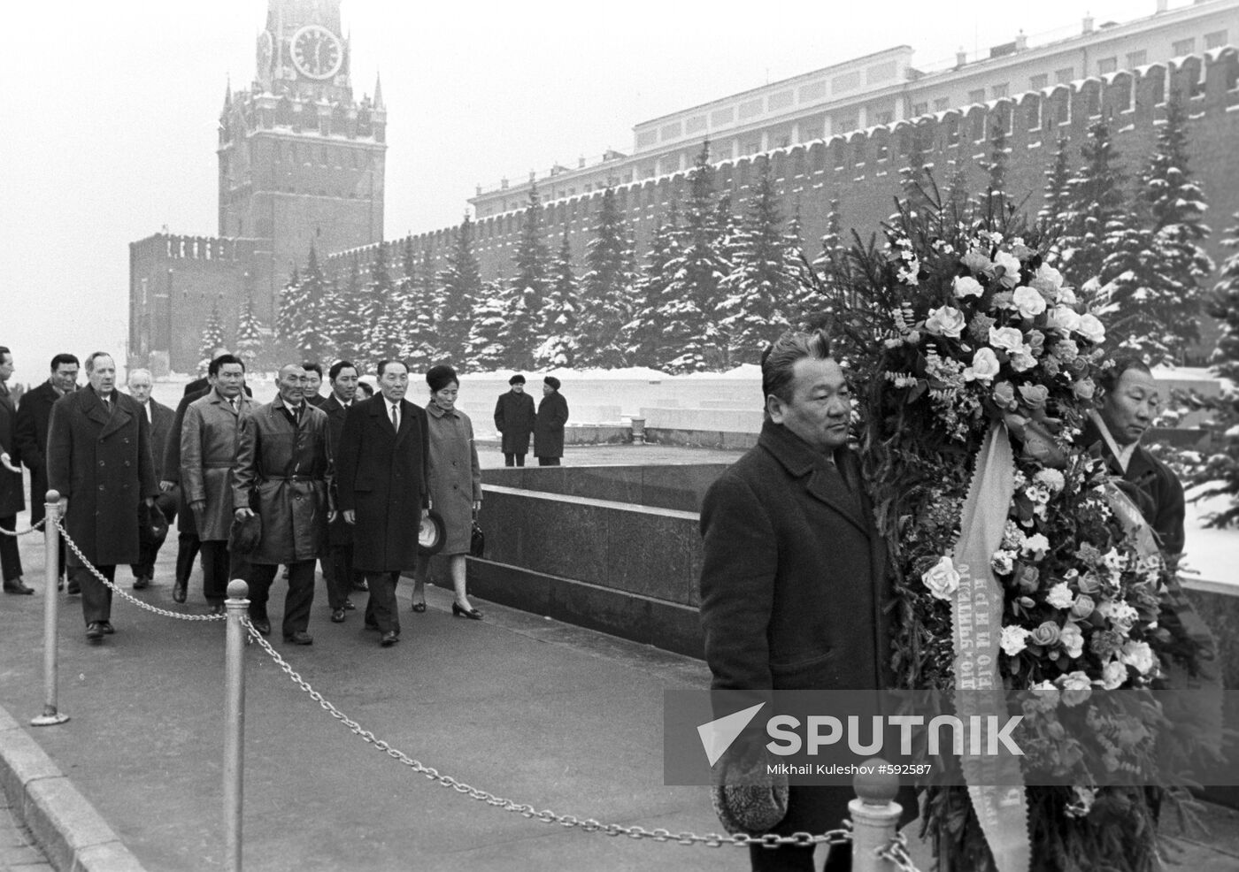 Wreath laing ceremony at Lenin's Mausoleum