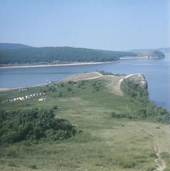 Tourists' island