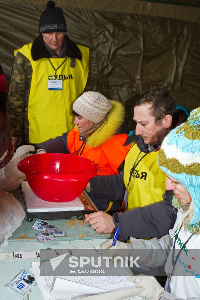 Judges at fishery festival