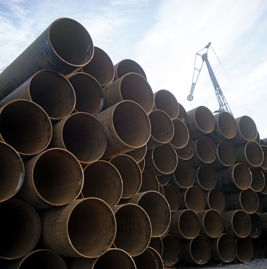 Pipes for oil pipeline construction