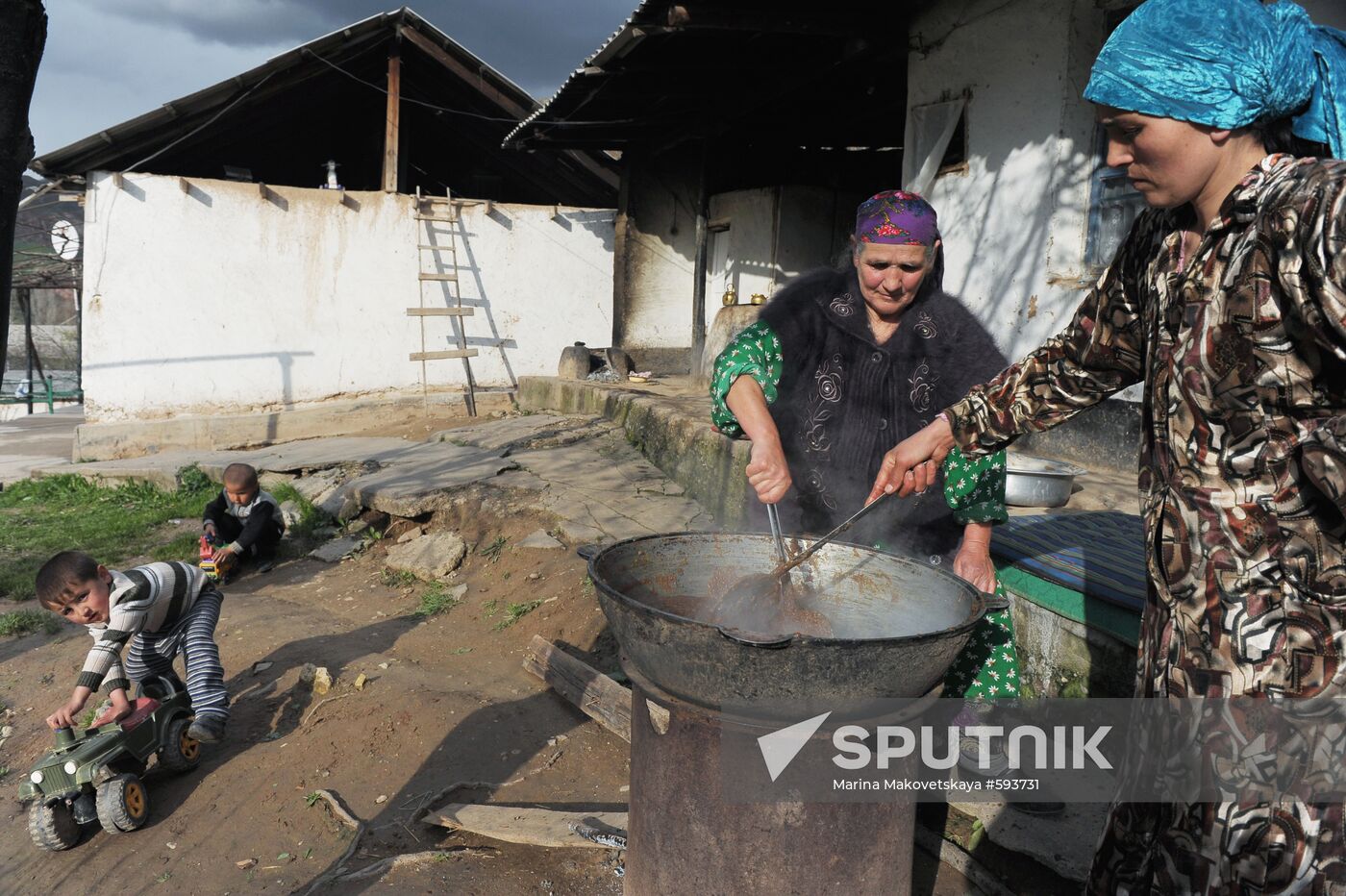 Women in Rushansky district, Tajikistan