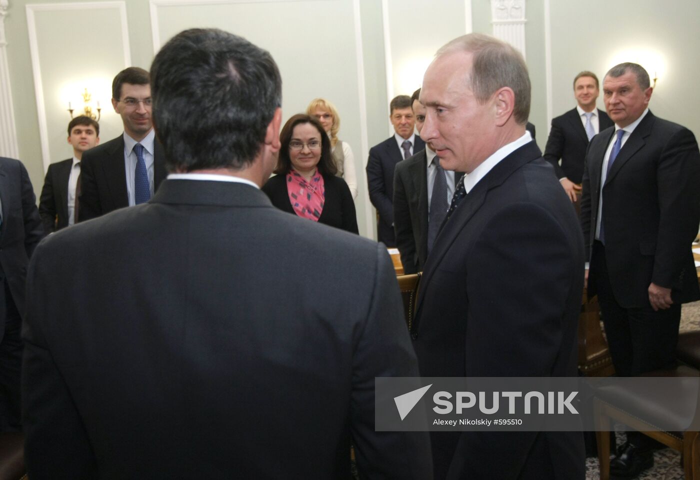 Vladimir Putin meets with King Abdullah II of Jordan