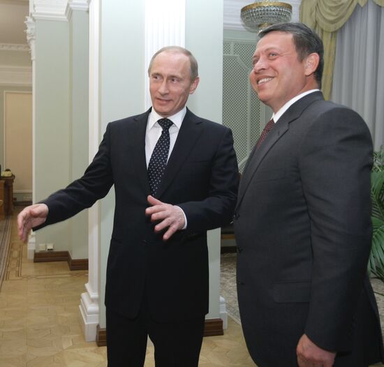 Vladimir Putin meets with King Abdullah II of Jordan