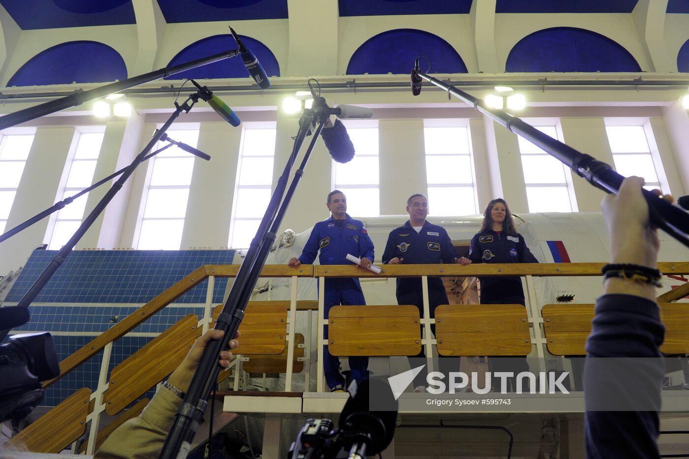 Mikhail Kornienko, Alexander Skvortsov, Tracy Caldwell Dyson