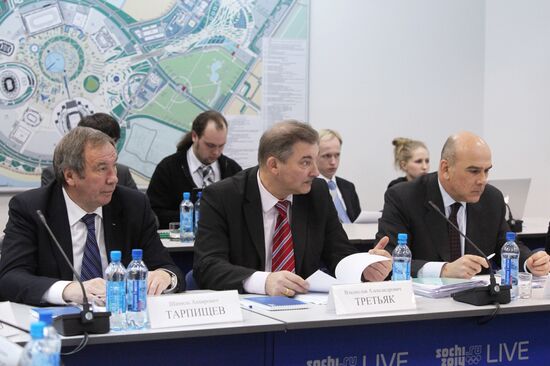 Shamil Tarpischev, Vladislav Tretyak and Sergei Kozyrev