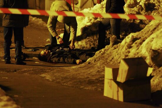 Police officer gunned down, another wounded in west Moscow