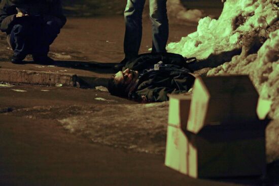 Police officer gunned down, another wounded in west Moscow