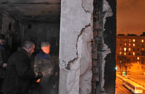 Communal apartment blows up in St. Petersburg
