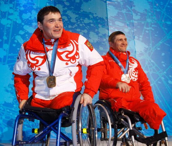 Irek Zaripov and Roman Petushkov