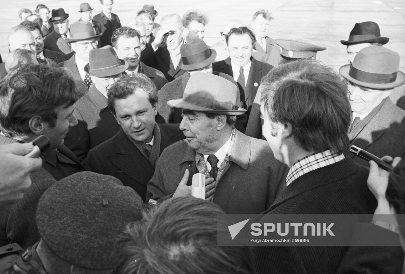 Leonid Brezhnev answering questions from journalists