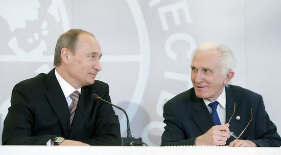 Vladimir Putin attends meeting at Russian Geographical Society
