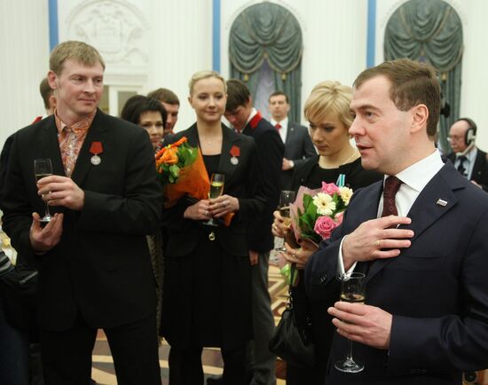 Dmitry Medvedev presents awards to Russian Olympic team