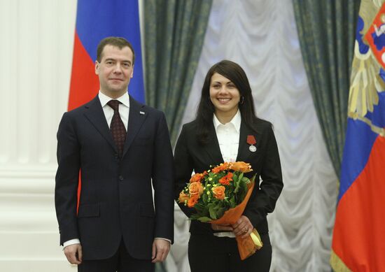 Dmitry Medvedev presents awards to Russian Olympic team