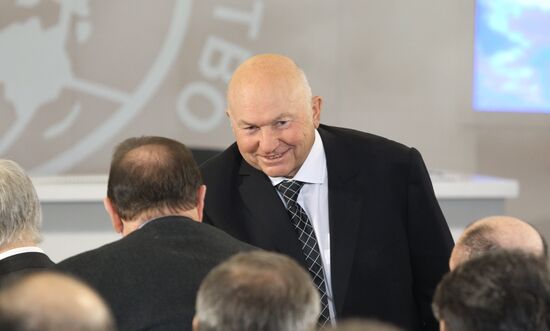 Yuri Luzhkov
