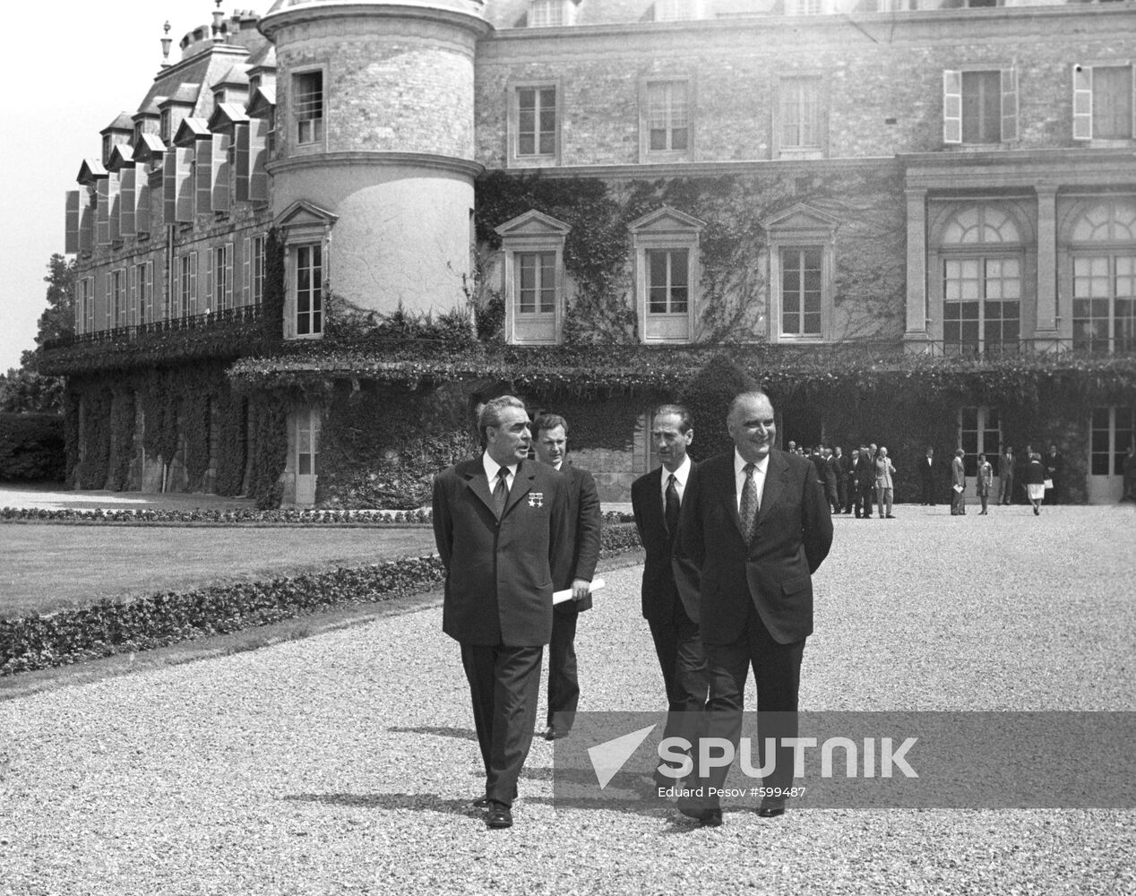 Leonid Brezhnev's visit to France