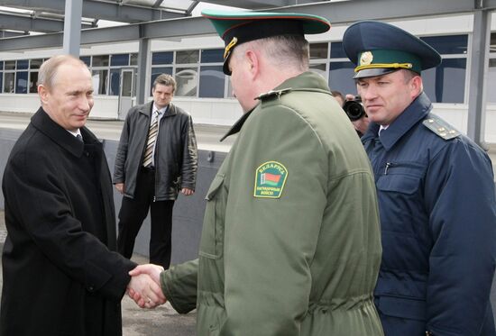 Vladimir Putin visits Belarus