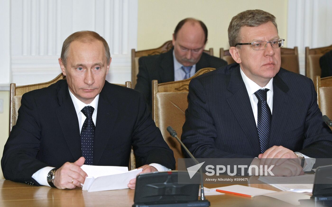 Vladimir Putin visits Republic of Belarus