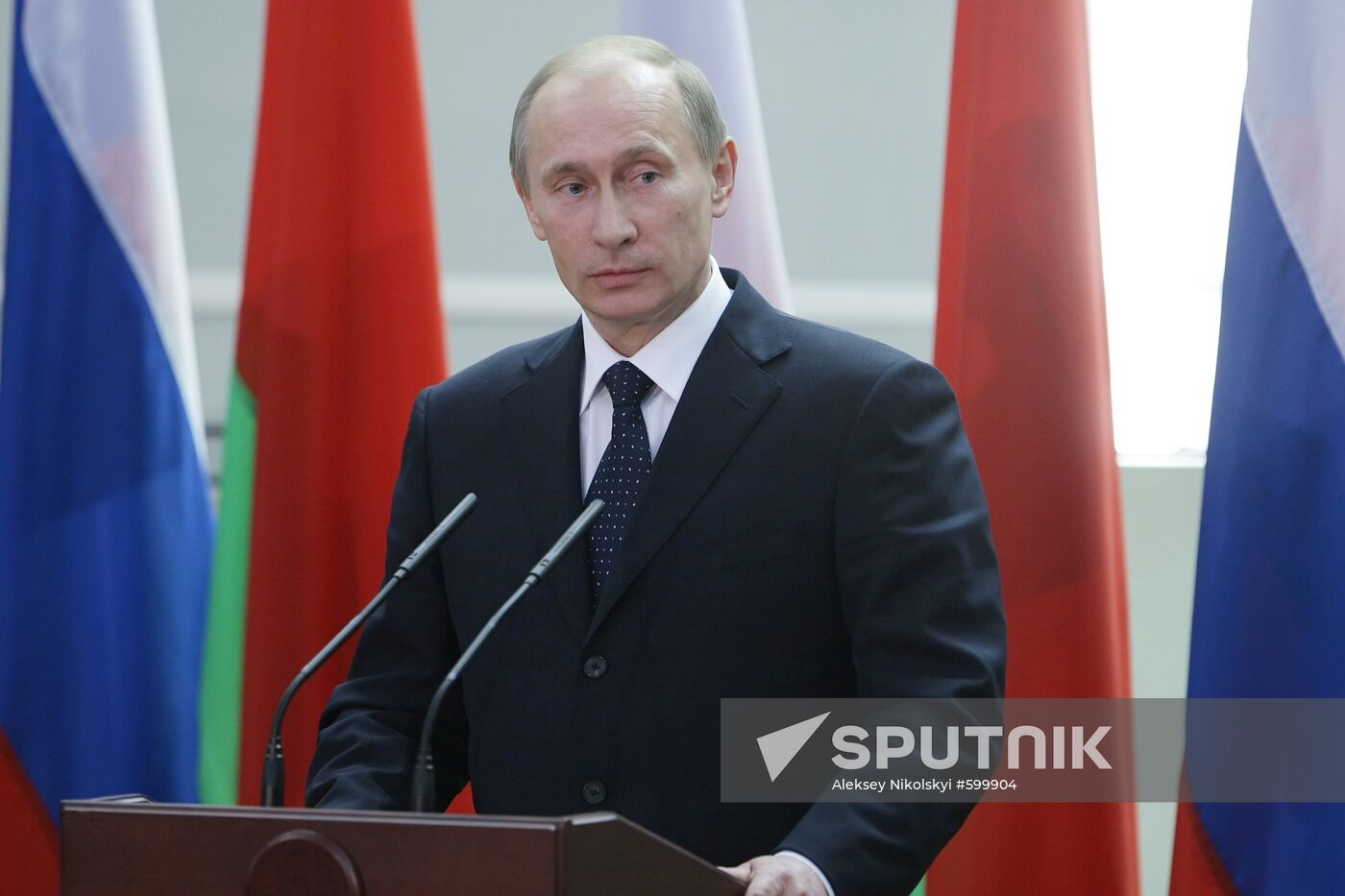 Vladimir Putin visits Republic of Belarus