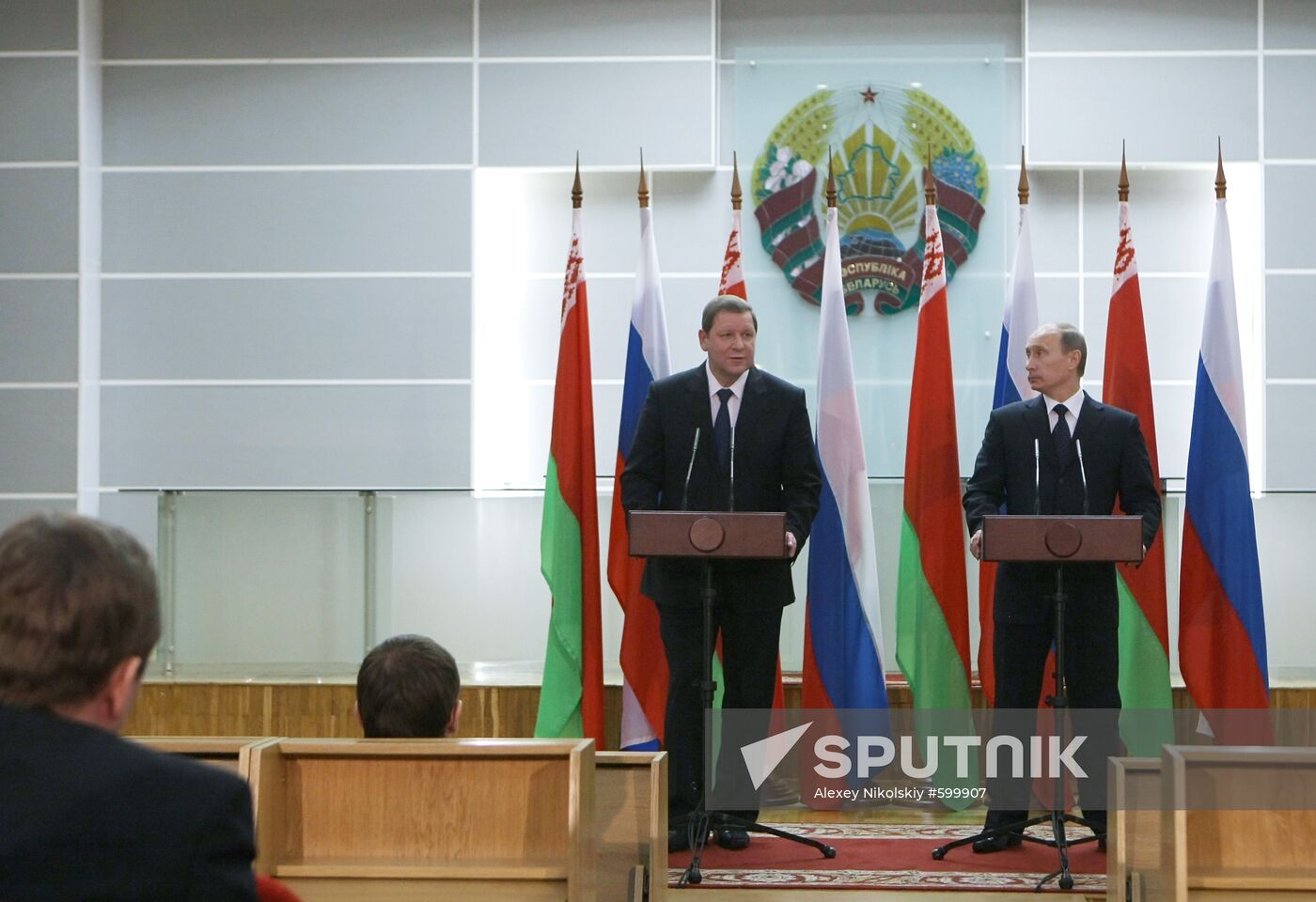 Vladimir Putin visits Republic of Belarus