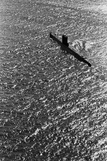 SUBMARINE