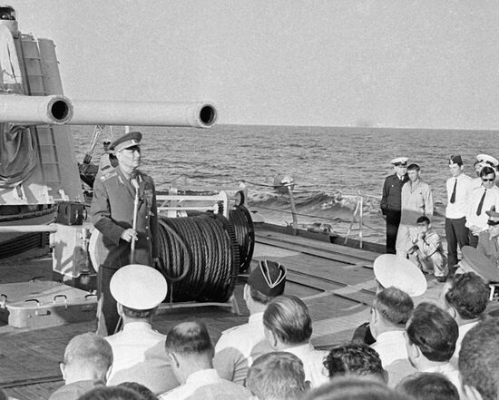 CRUISER GRECHKO SAILORS