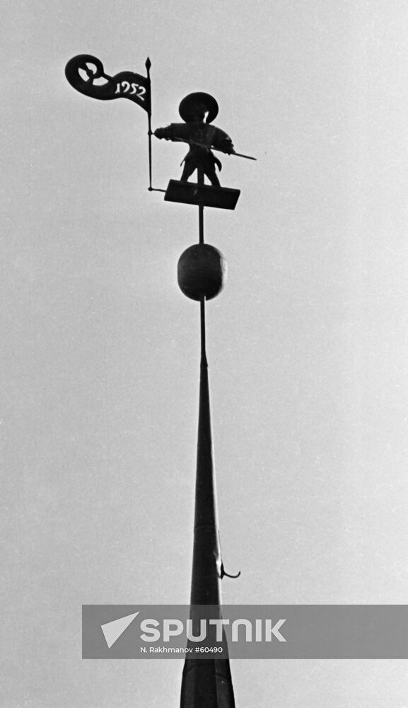 VANE CITY HALL TALLINN