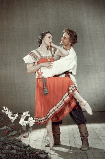 ULANOVA PREOBRAZHENSKY BALLET