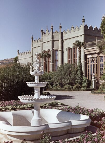 VORONTSOV PALACE ALUPKA