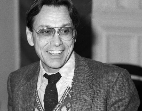 MIKHALKOV-KONCHALOVSKY FILM DIRECTOR 