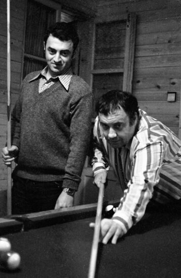 RYAZANOV GORIN BILLIARDS