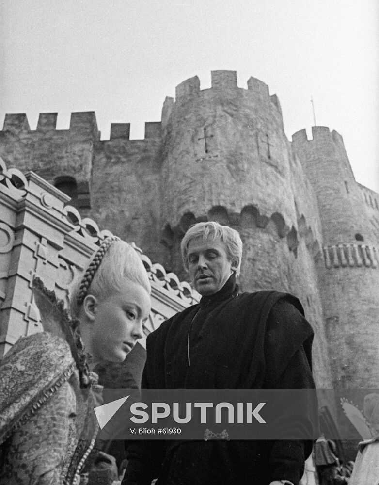 VERTINSKAYA SMOKTUNOVSKY