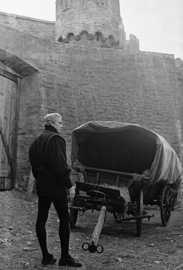 SMOKTUNOVSKY "HAMLET" FILMING