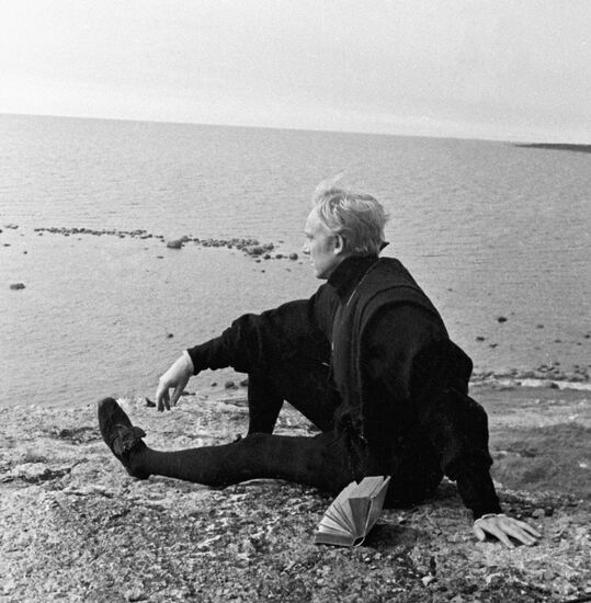 SMOKTUNOVSKY "HAMLET" FILMING