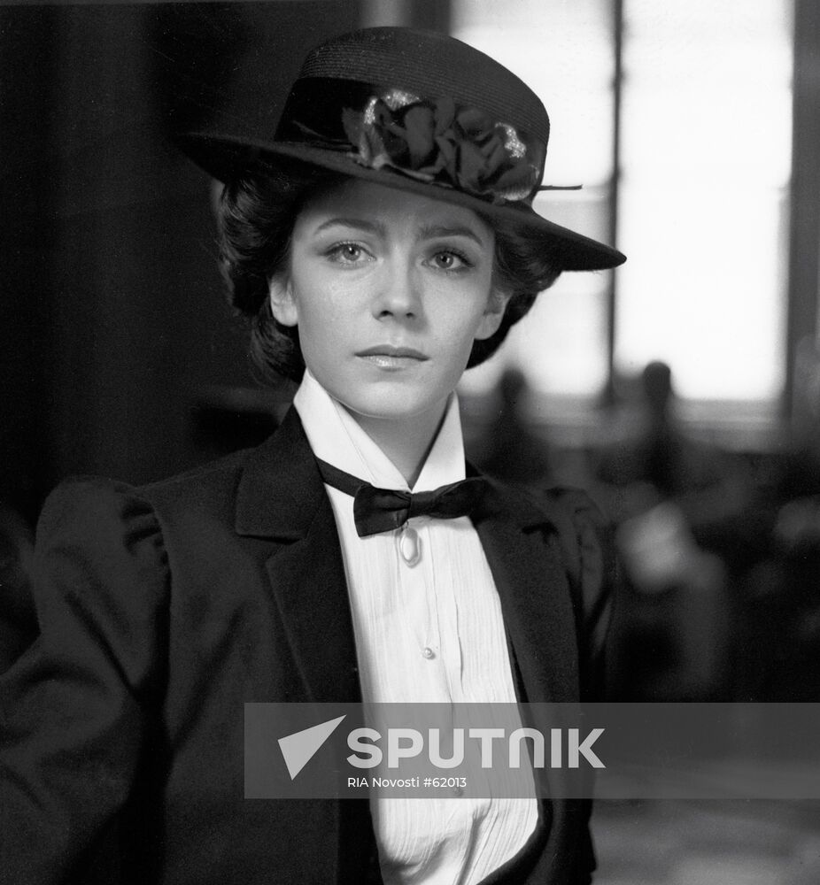 SAFONOVA