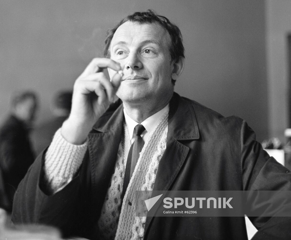 SMOKTUNOVSKY