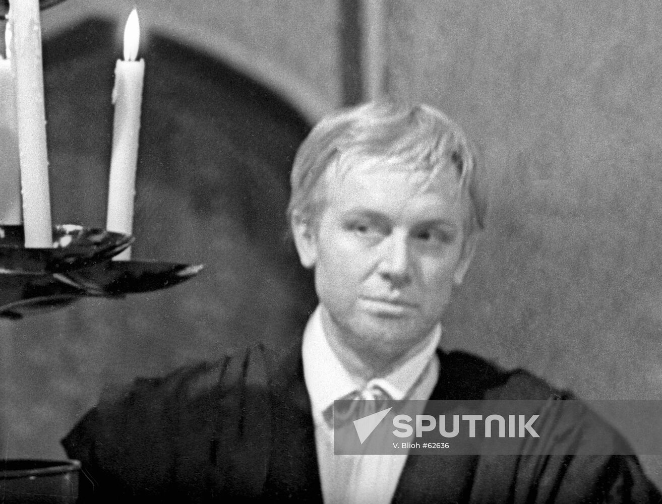 SMOKTUNOVSKY FILM HAMLET