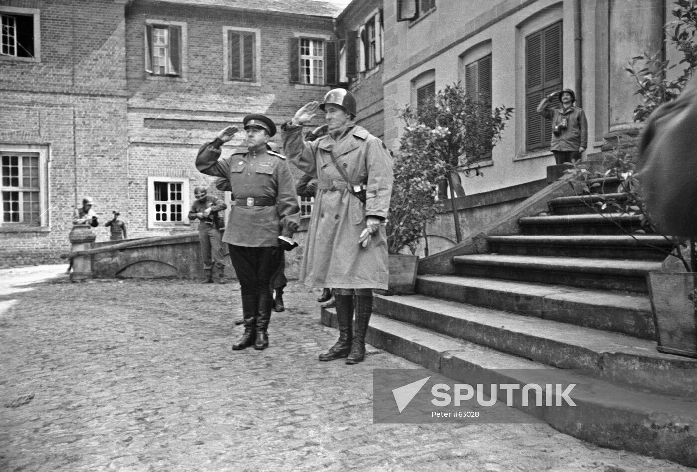 OSLIKOVSKY GILL PARADE WWII