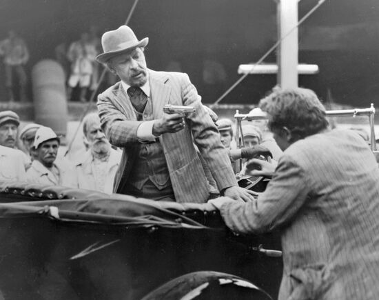 YEFREMOV FILM ENEMIES