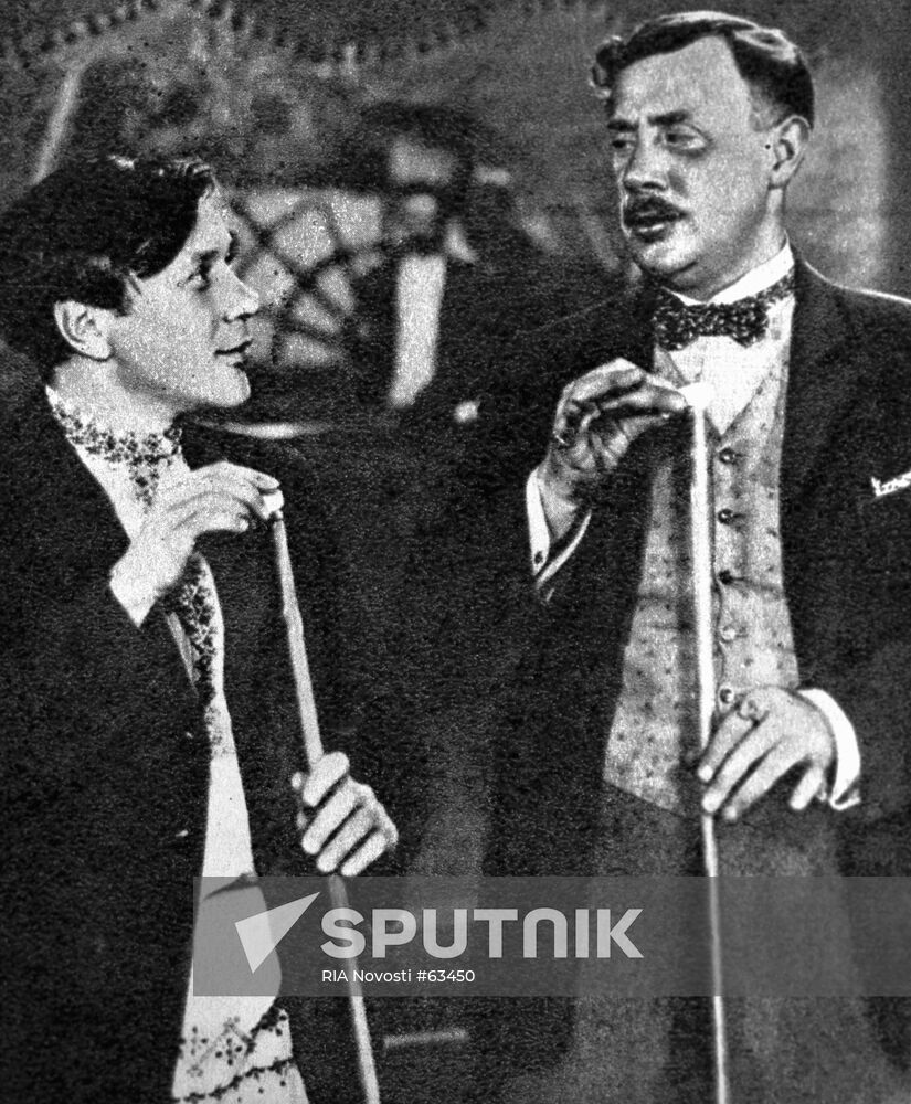 CHIRKOV ZHAROV FILM  MAXIM RETURNS 