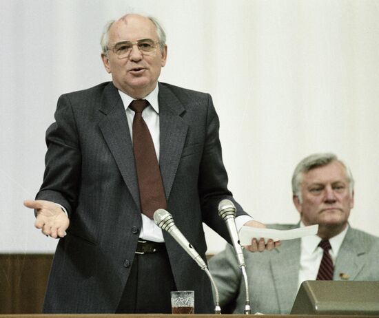 GORBACHEV BRAZAUSKAS