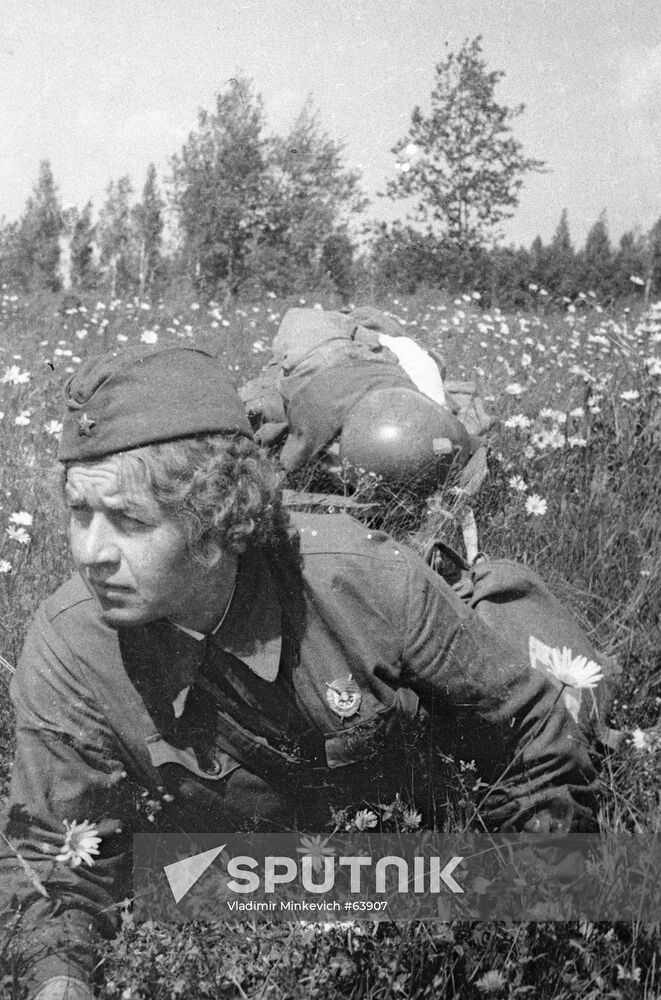 NURSE WOUNDED WWII