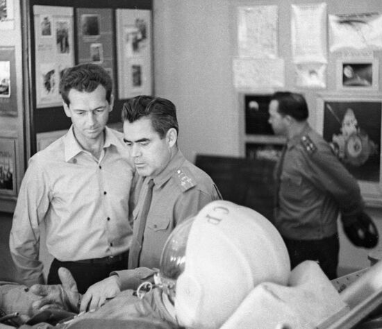 Pilots-Cosmonauts Andriyan Nikolayev and Vitaly Sevastyanov at the museum of the Baikonur space center