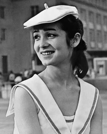 APANAYEVA FILM THE LOVERS