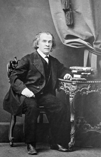 COMPOSER SEROV